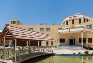 هتل زنبق یزد