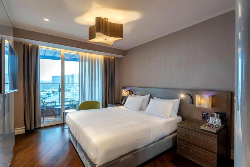 Radisson Blu Hotel Istanbul Ottomare - Standard Room with Balcony