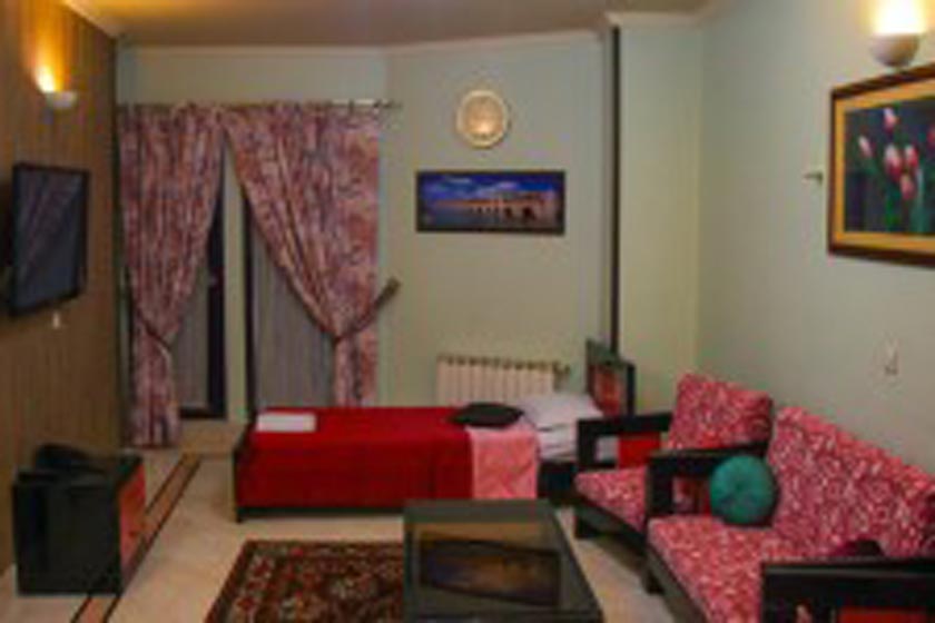 هتل آپارتمان هشت بهشت اصفهان - آپارتمان لوکس سه تخته