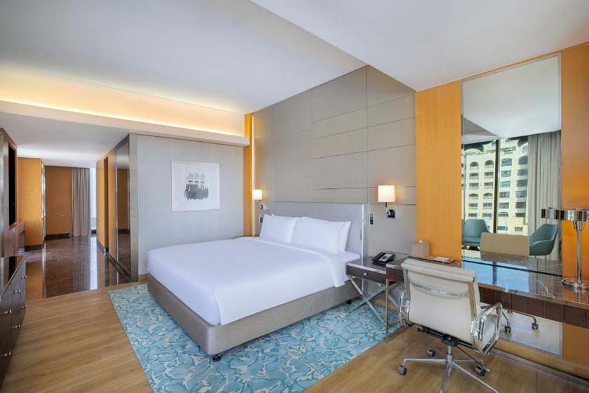 Hilton Dubai Palm Jumeirah dubai - Corner King Room 