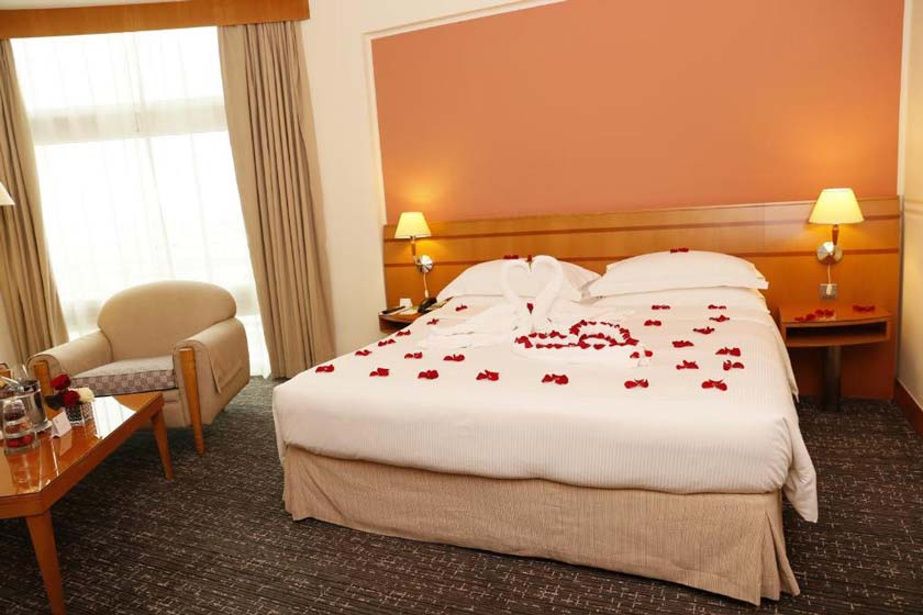 J5 Hotels Port Saeed dubai - Premium King Room