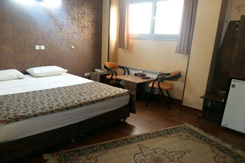 هتل جمشید اصفهان - اتاق دو تخته دبل