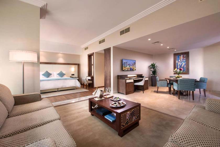 Stella Di Mare Dubai Marina Hotel - Deluxe King Suite