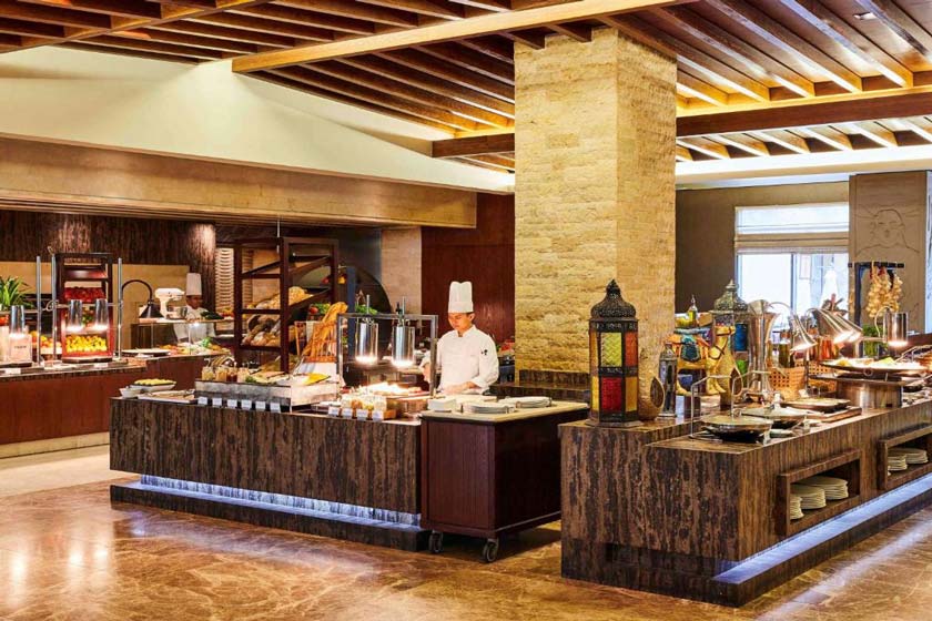 Sofitel Dubai Palm Apartments - restaurant