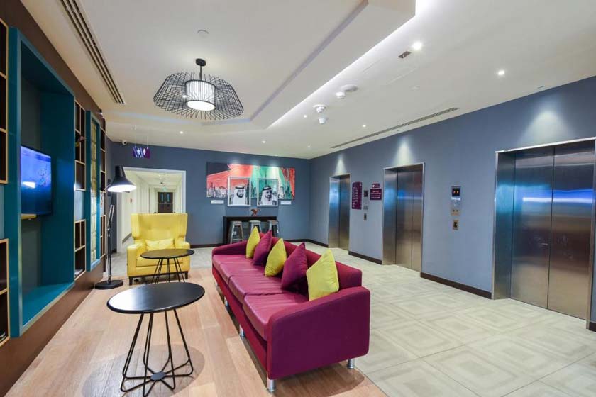 Premier Inn Dubai International Airport - lobby