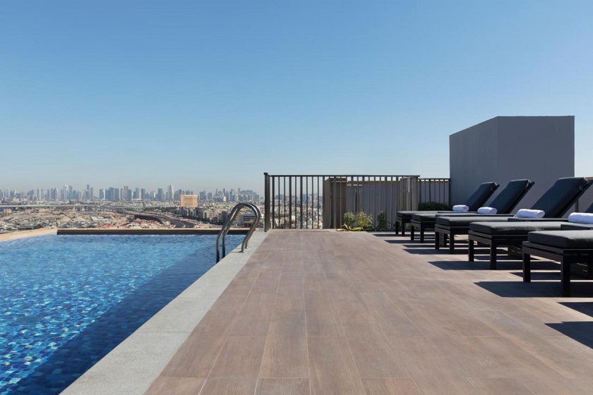 Aparthotel Adagio Dubai Deira - Pool