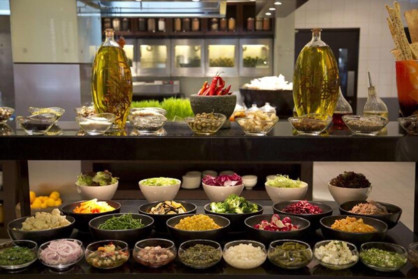 Hyatt Regency Galleria Residence Dubai  - Food and Drink