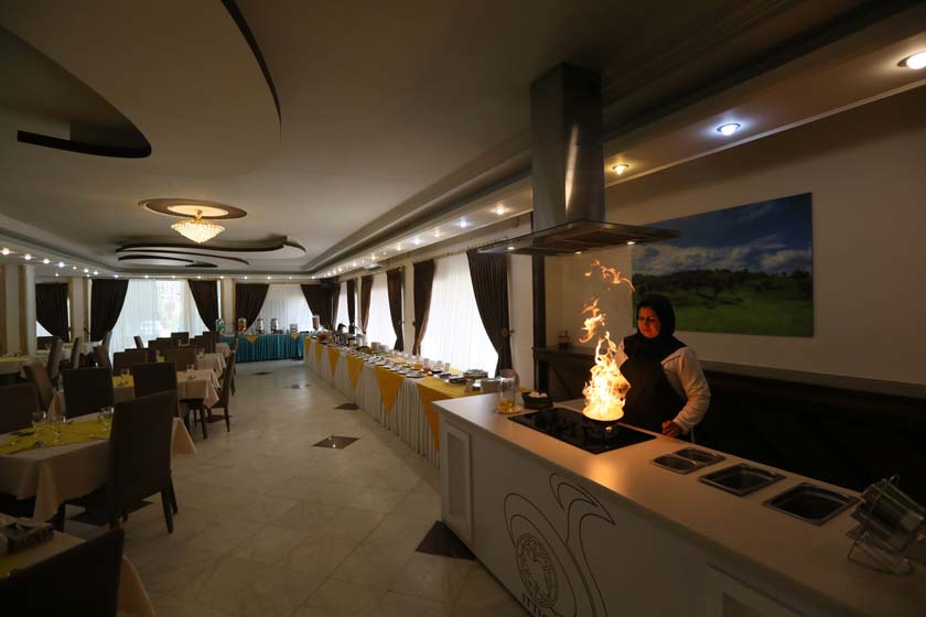 هتل جهانگردی یزد - رستوران
