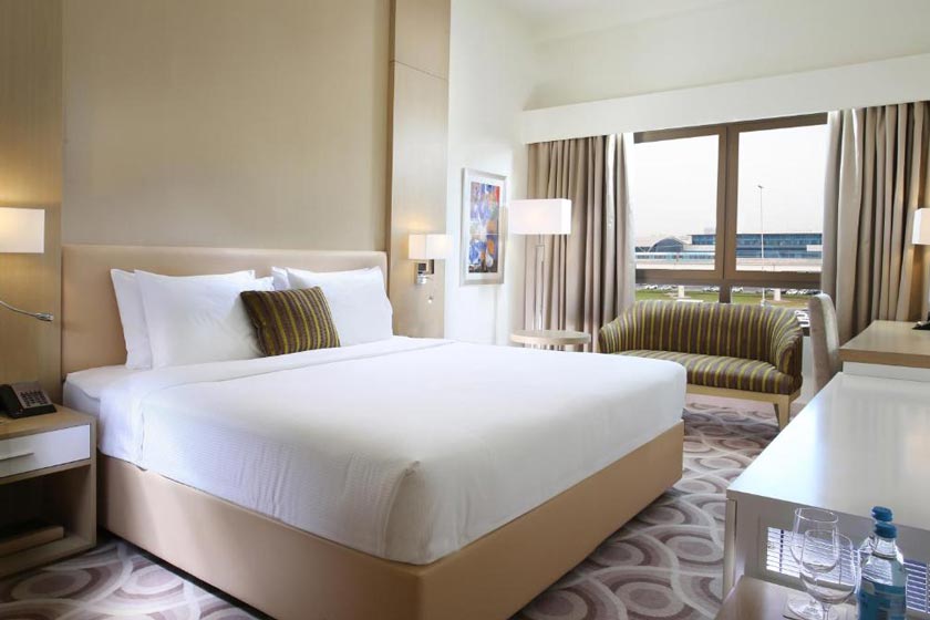 Metropolitan Hotel Dubai - Deluxe Double or Twin Room