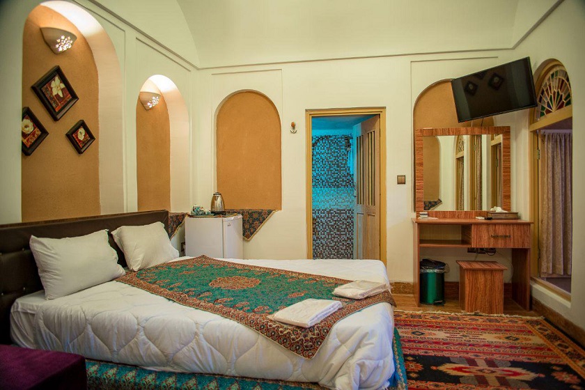 هتل سنتی خوان دوحد يزد - اتاق دو تخته دبل قاجار