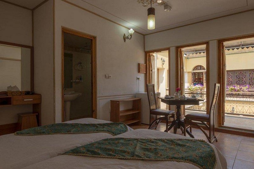 هتل طلوع خورشید اصفهان - اتاق دو تخته تویین