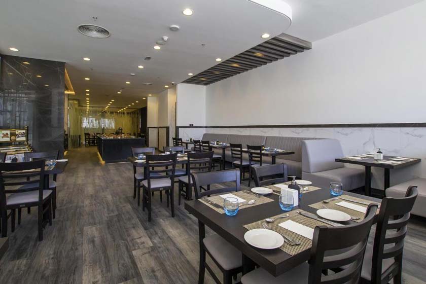 TIME Onyx Hotel Apartments Dubai - restaurant