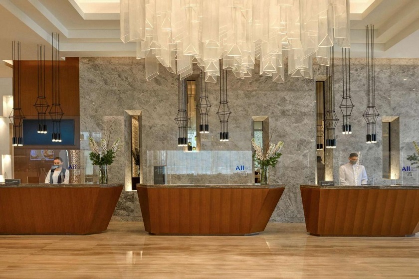 Grand Mercure Hotel and Residences Airport Dubai - Reception