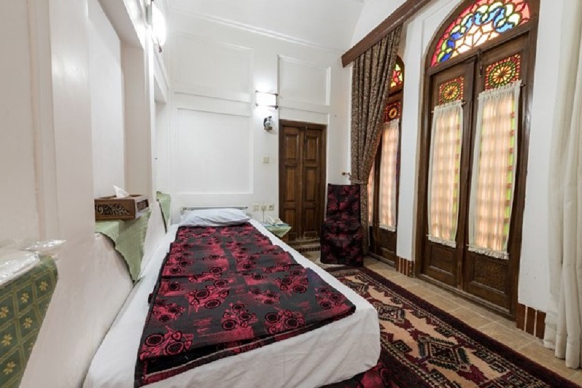 هتل سنتی خوان دوحد يزد - اتاق یک تخته قاجار