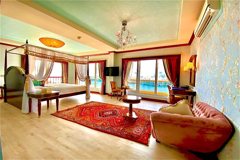 Riviera Hotel Dubai - Royal Suite