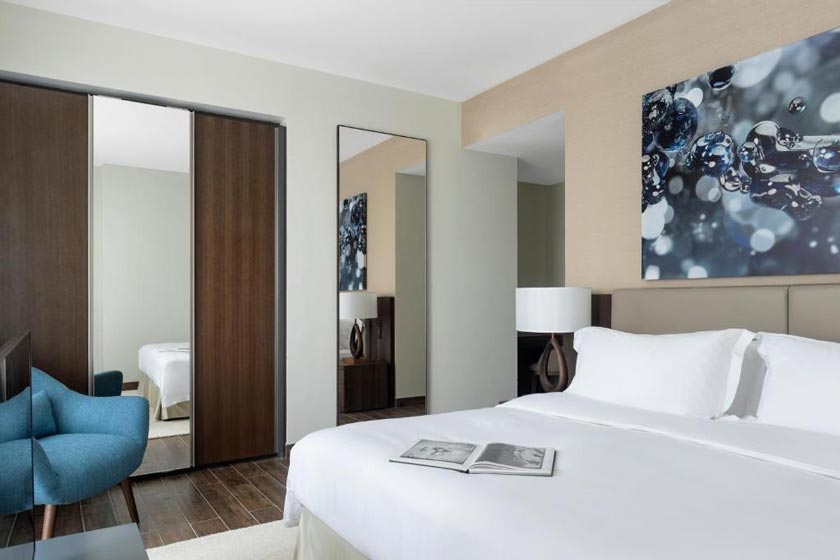 Jumeirah Living Marina Gate Hotel and Apartments - Premium Three Bedroom Suite - Marina View