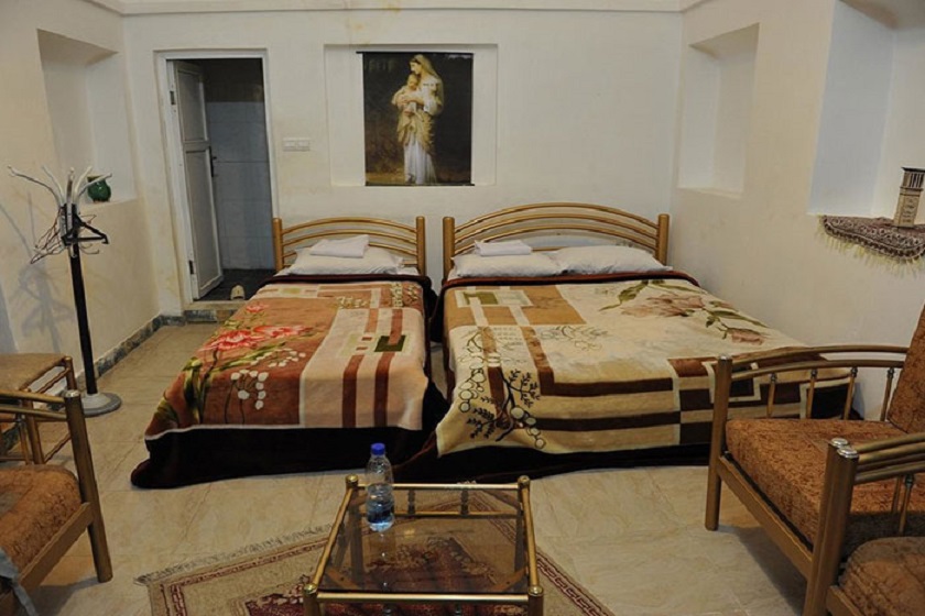 هتل سنتی کوروش یزد - اتاق سه تخته