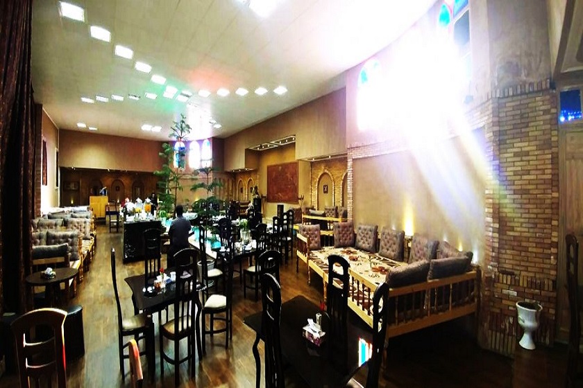 هتل آرامش یزد - رستوران