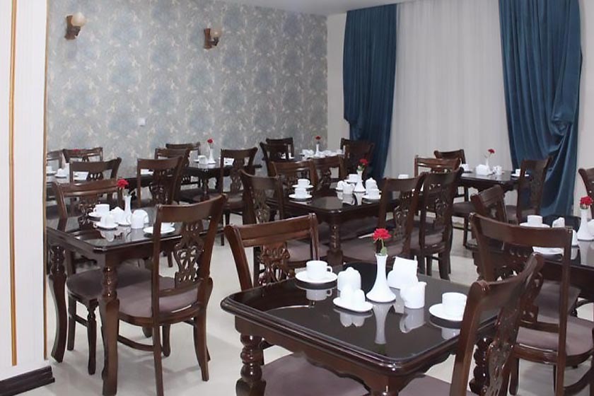 هتل آرتمیس یزد - رستوران