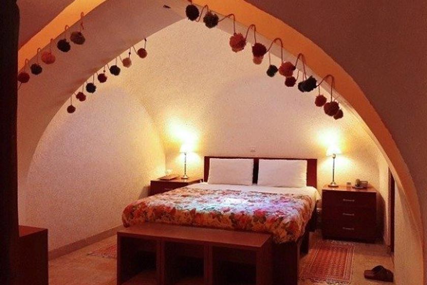 هتل سنتی خانه سه نیک یزد - اتاق دو تخته گرد آفرید