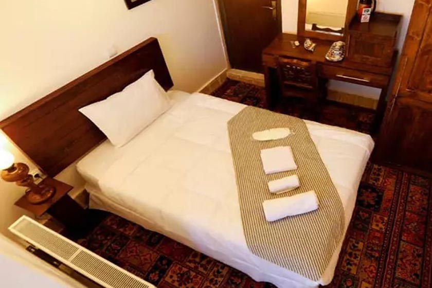 هتل ترنج سبز یزد - اتاق یک تخته
