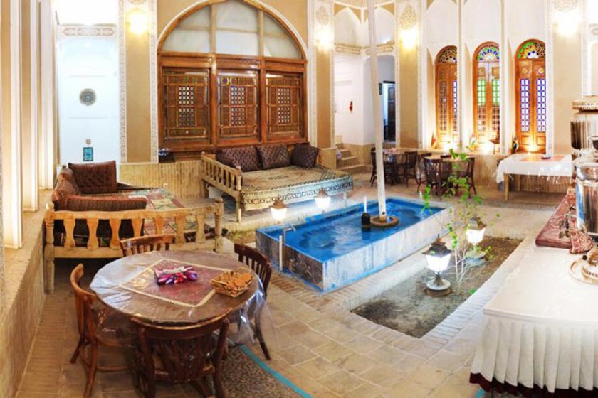 هتل تاریخی لب خندق یزد - نما
