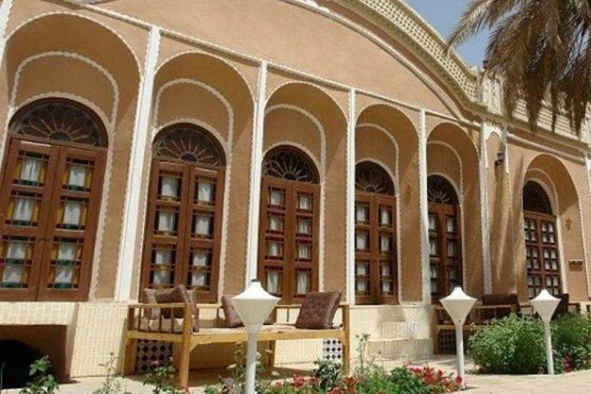 هتل ادیب الممالک یزد - نما