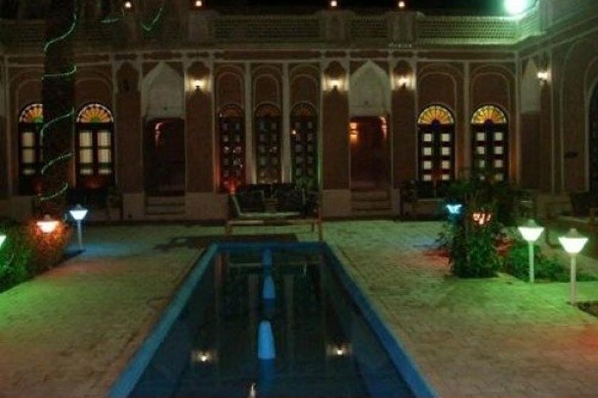 هتل ادیب الممالک یزد - نما