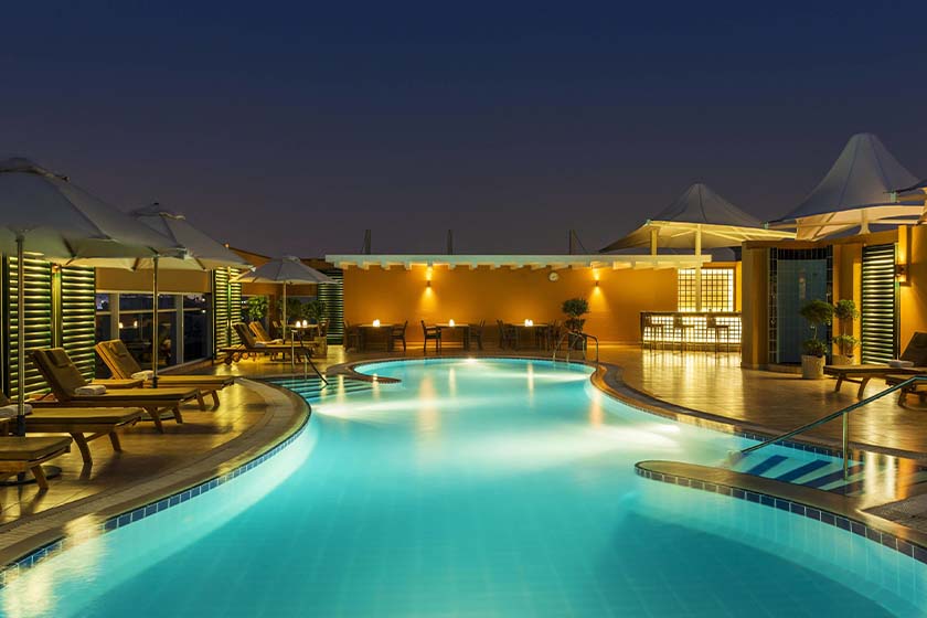 Four Points by Sheraton Bur Dubai Hotel - Pool
