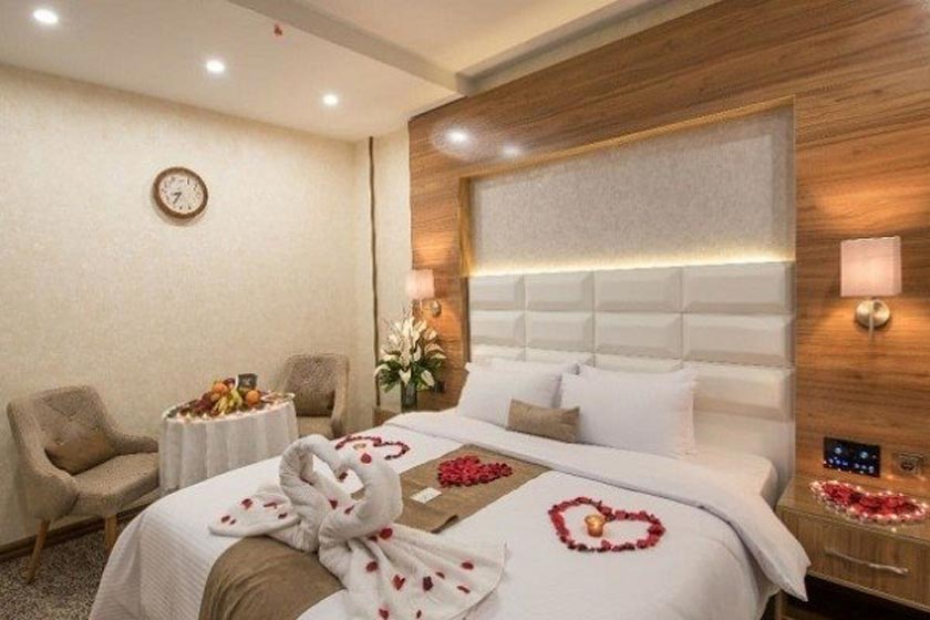هتل ولیعصر تهران - اتاق دو تخته دبل
