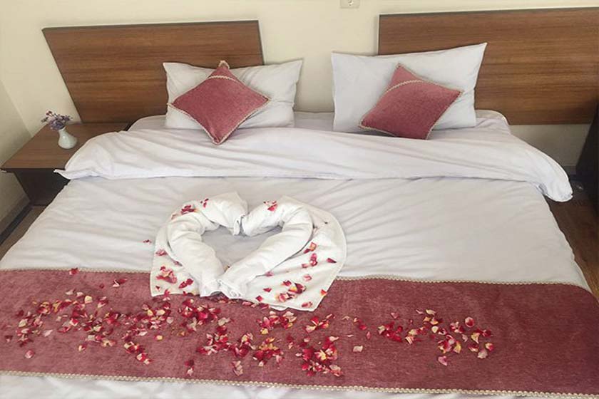 هتل زنبق یزد - اتاق دو تخته دبل