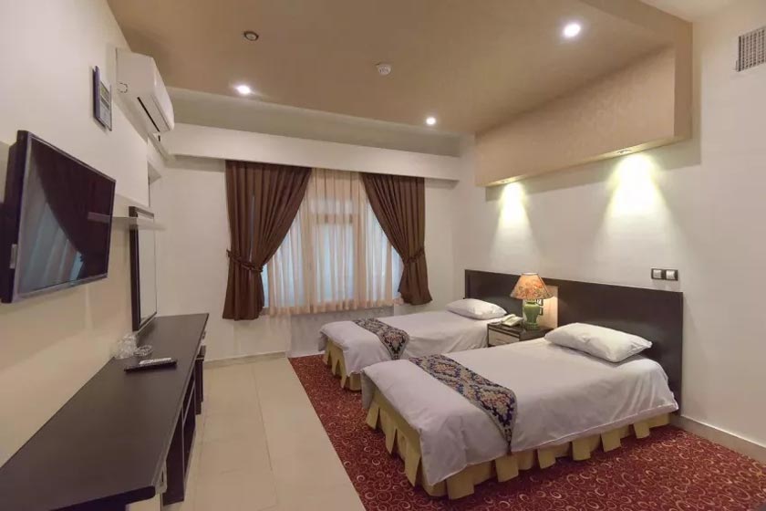 هتل مروارید تهران - اتاق دو تخته تویین