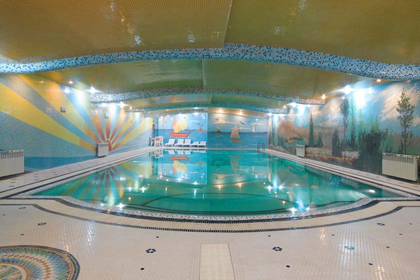 هتل بزرگ فردوسی تهران - استخر