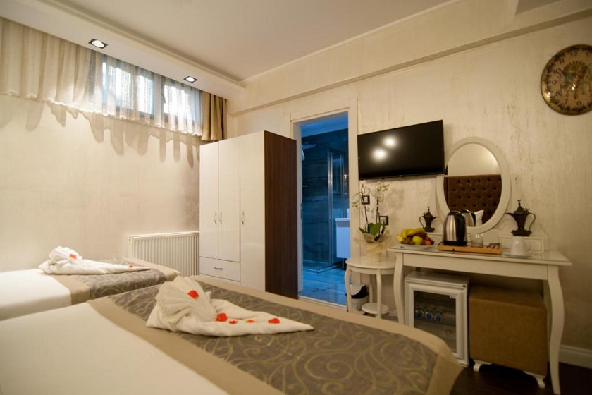 Pruva Hotel Istanbul - Family Room in Basement