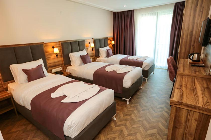 Royal Palas Hotel Van - Standard Triple Room