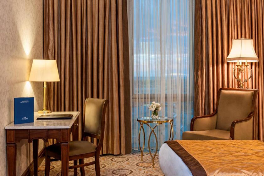 Elite World Van Hotel - Superior Room with Queen Size Bed