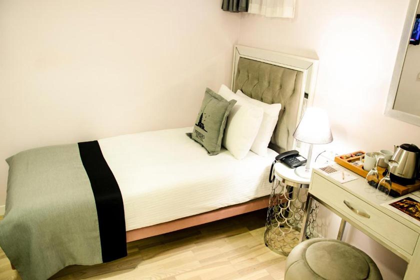 Primero Hotel Istanbul - Basement Economic Single Room