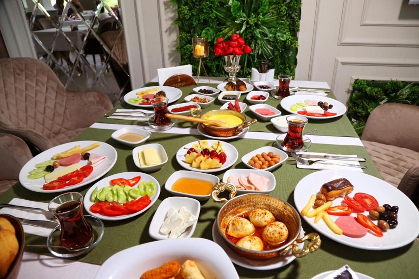 Bayrak Grand Hotel Trabzon - Food And Drink