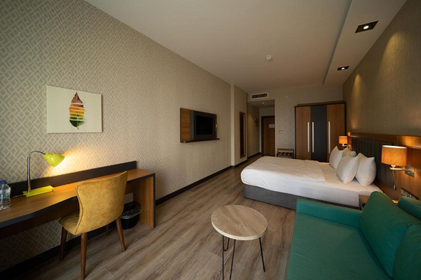  Holiday Inn Trabzon East - Premium King Room