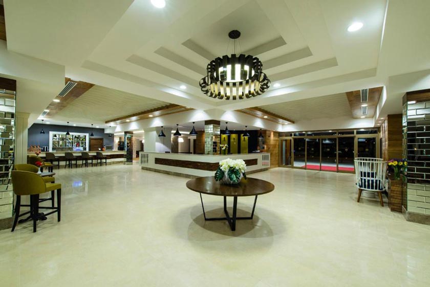 Grand Park Lara Hotel Antalya - Lobby
