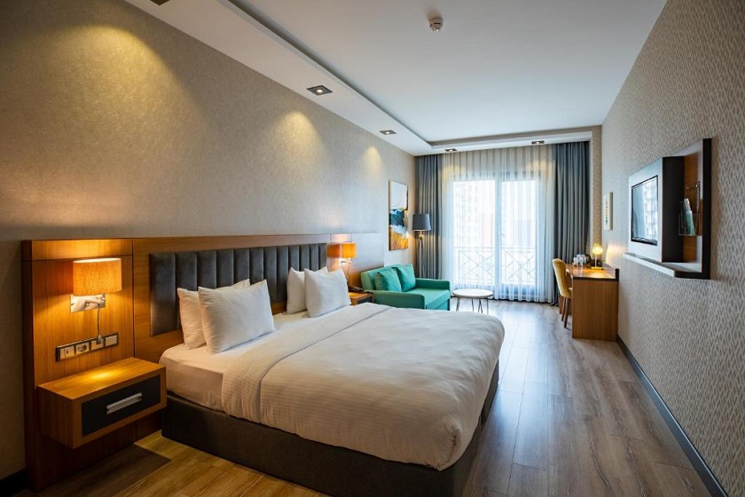  Holiday Inn Trabzon East - Standard King Room