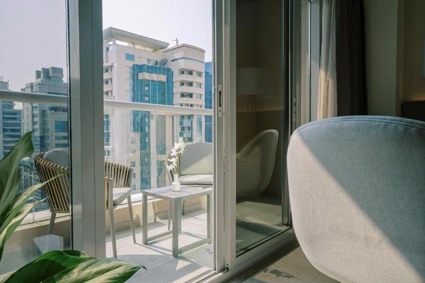 Khalidia Palace Hotel Dubai - Deluxe King Room with Balcony