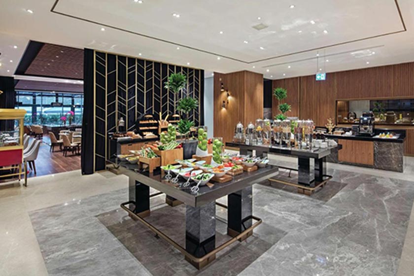 Hilton Istanbul Maslak Istanbul - breakfast