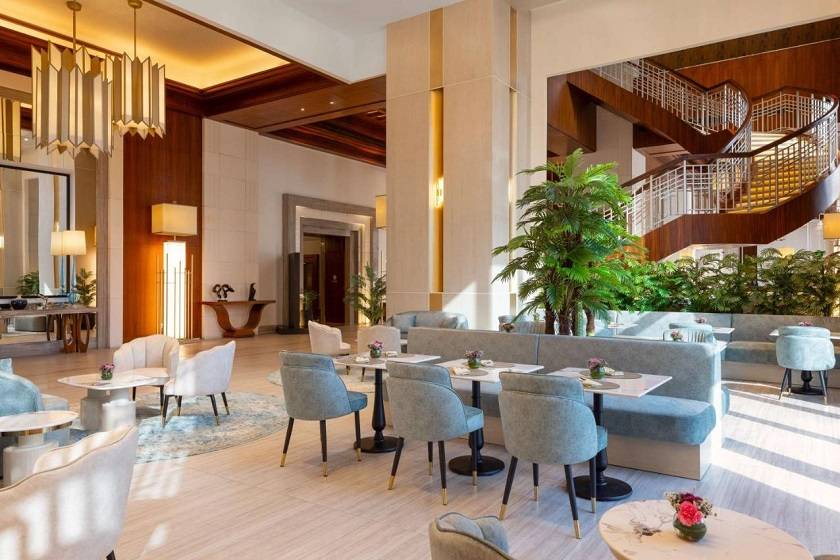 Hilton Dubai Al Habtoor City - restaurant