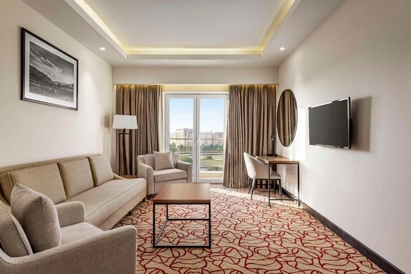 Radisson Hotel Muscat Panorama - Muscat - Executive Suite - Lounge Access