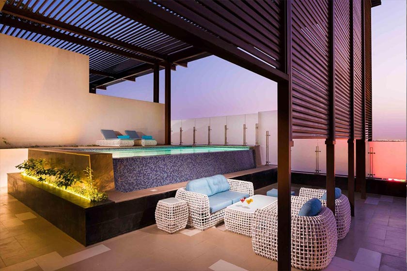 Grand Millennium Muscat - pool