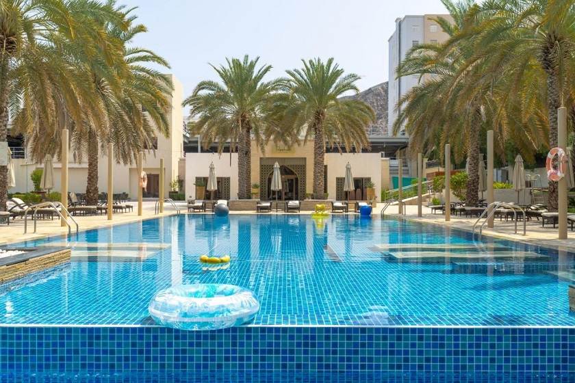 Sheraton Oman Hotel - Muscat - pool