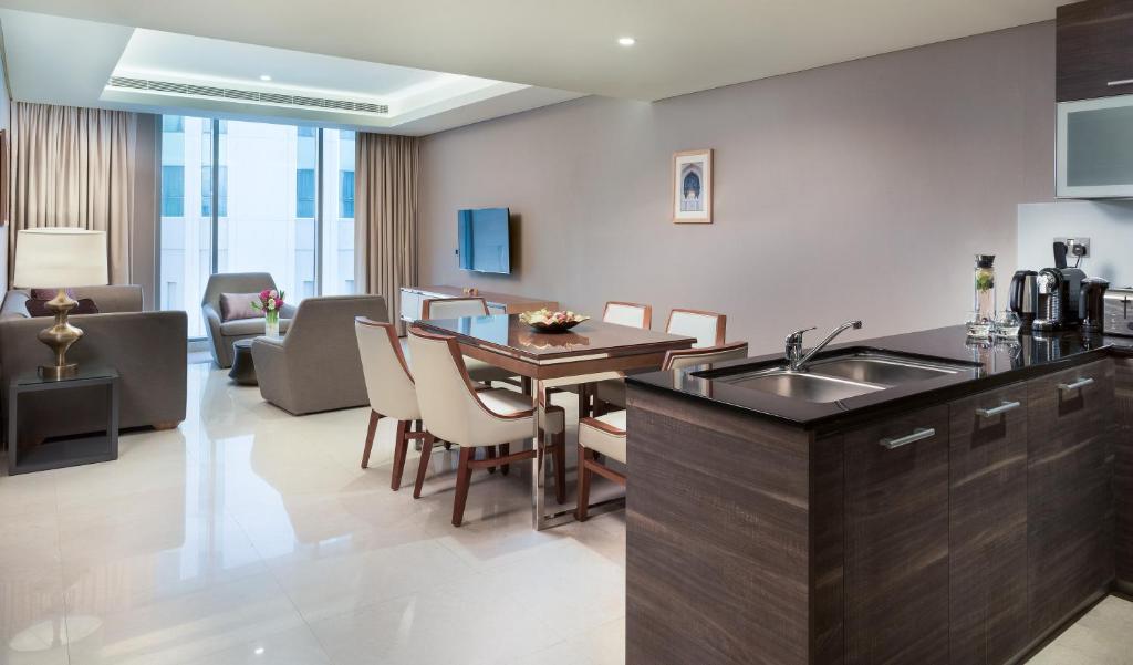 Grand Millennium Muscat Oman - One-Bedroom Apartment