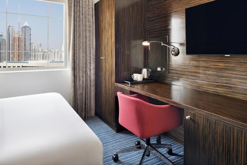 Holiday Inn Express Dubai Safa Park, an IHG Hotel - Standard King Room with Sofa Bed and View