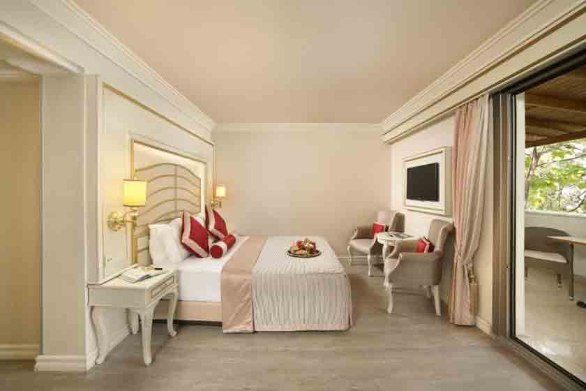 Halifaks Hotel Istanbul - Deluxe Double or Twin Room with Balcony